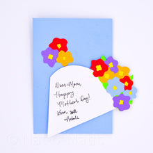 Load image into Gallery viewer, Flower Bouquet Card